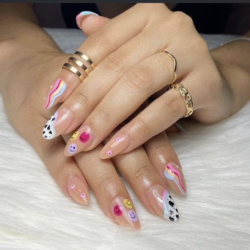 Colorful Nails Portsmouth - Thumbnail
