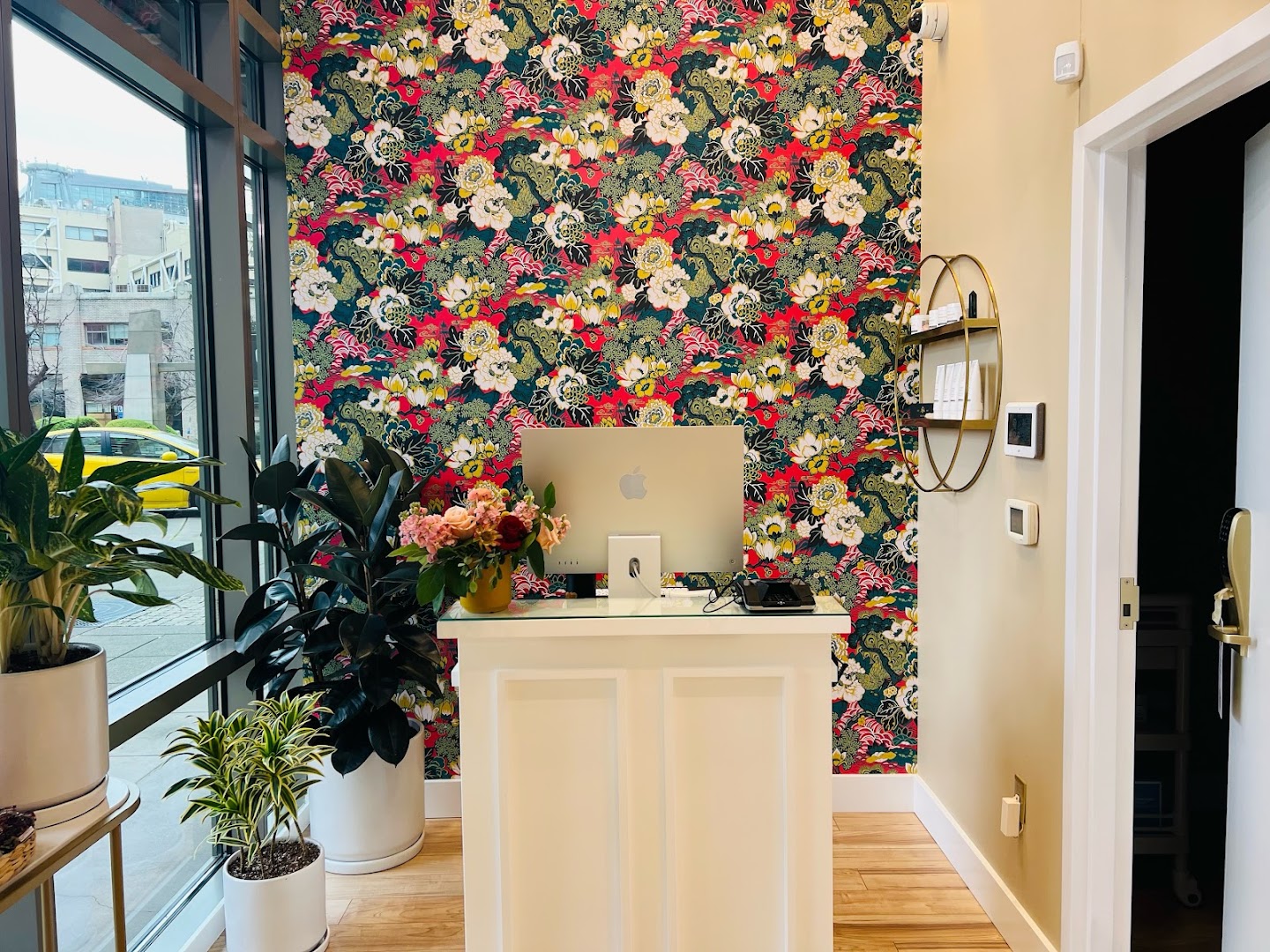 Skin Haven Cosmetic Clinic - exterior