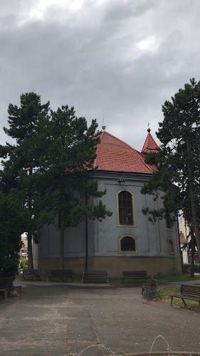Recenzie Kaplnka svätej Anny v Hlohovec - Kostol