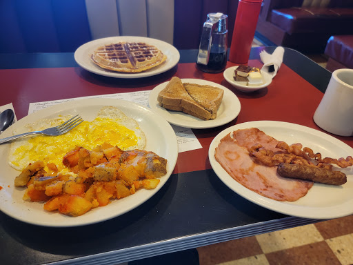 Fari's Diner - Visual