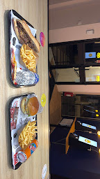 Photo n°9 de VHD Family-Véritable Hot Dog Family à Corbeil-Essonnes (Restaurant de hamburgers)