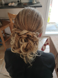 Photo n°21 de La fée des ciseaux à Herbignac (Salon de coiffure)