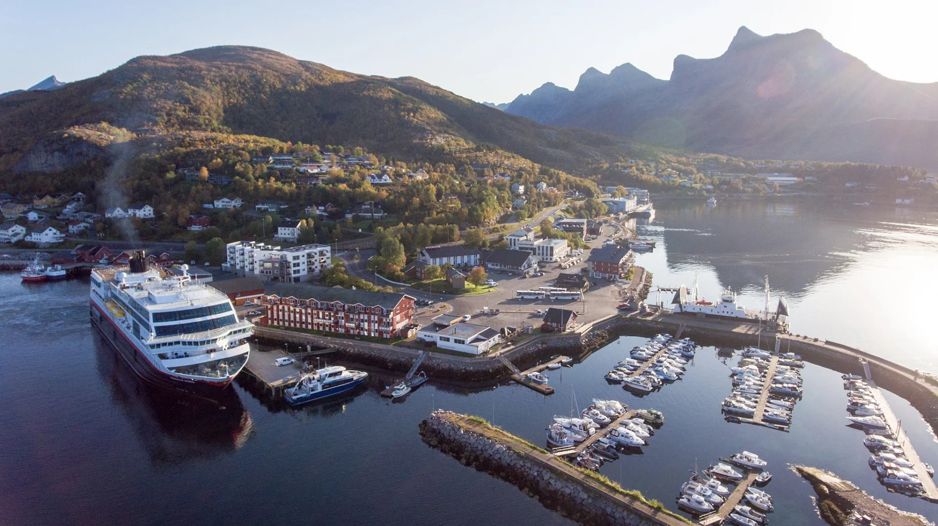 Ørnes Hotell AS