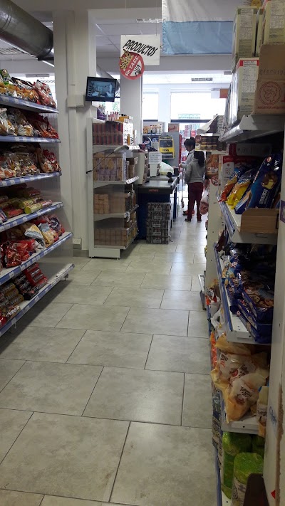Photos of Matias supermarket - Shipping