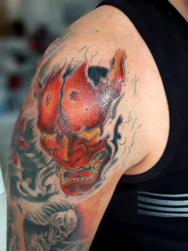 Lilith Beauty & Lucifer Ink - Thumbnail