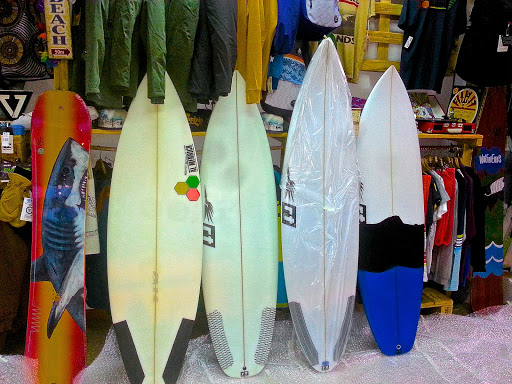 Pipe Surf Shop - Visual