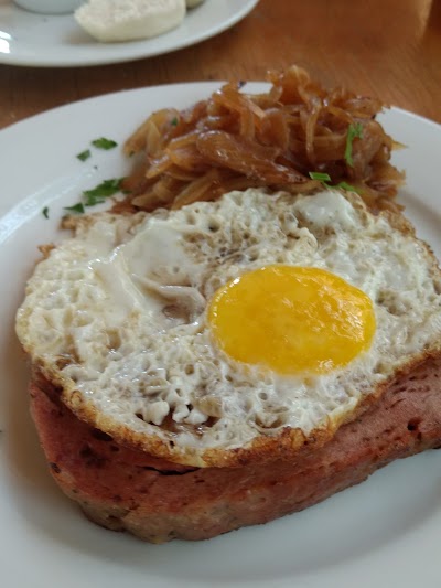 Photos of Tauss Br&auml;u