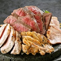 黒豚・桜島鶏 芋蔵 池袋東口店