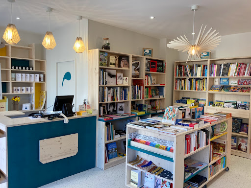 Librairie les vagues Gallery - France