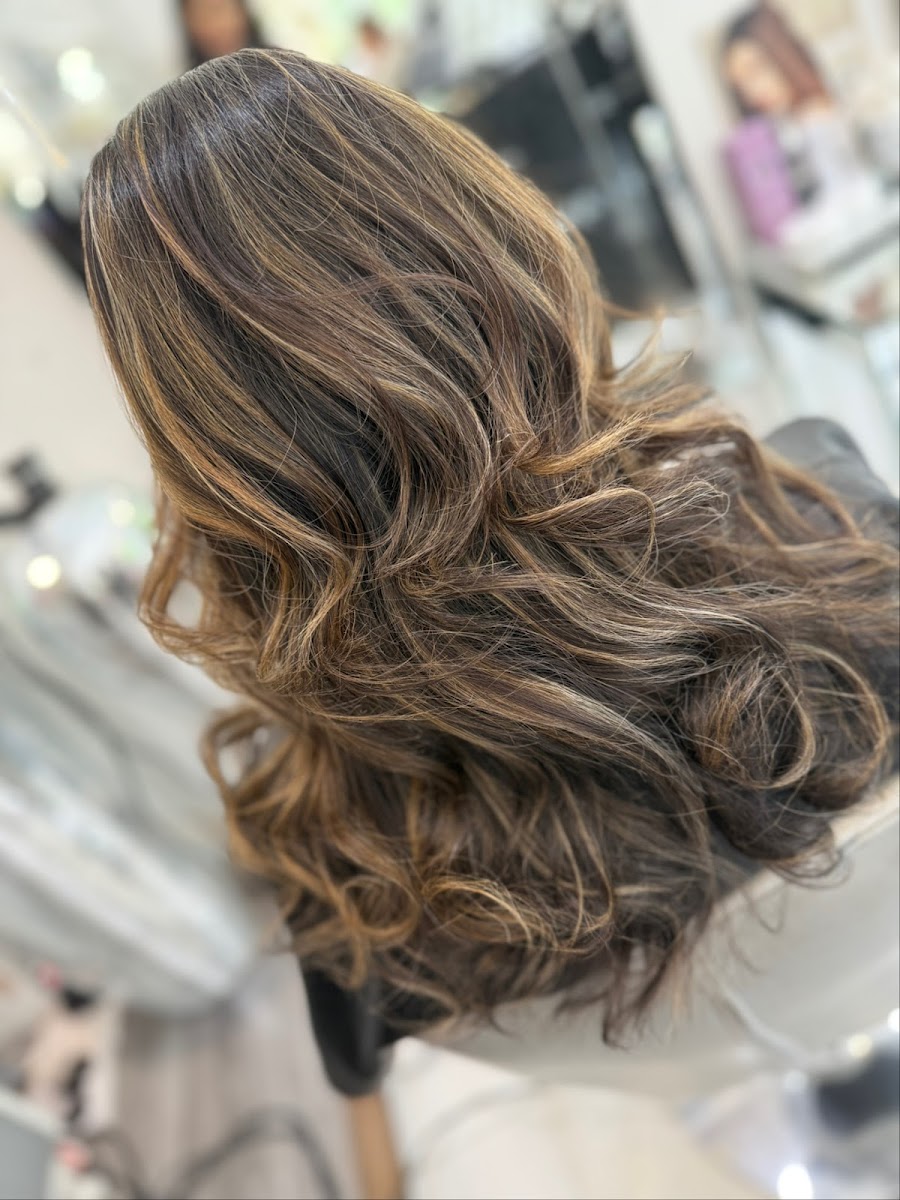 SC GLAMOUR - Beauty Salons in Roundhay