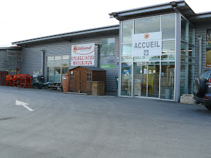 Photo n°1 de Batiland Etchegintza Matériaux à Saint-Gladie-Arrive-Munein (Magasin de materiaux de construction)