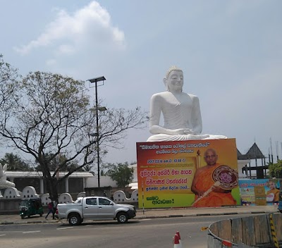 Photos of Samadhi Buddha Statue