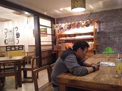 Photos of Bakpia Kencana Bakery