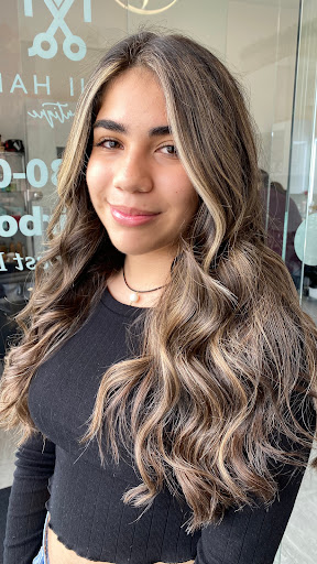 MONI HAIR BOUTIQUE - Thumbnail