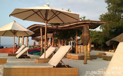 Photos of Pearl Beach Lounge