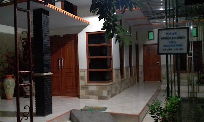 Photos of Pengobatan Alternatif K. Tur