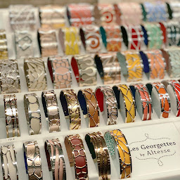 Photo n°8 de Ecrin Maroquinerie et Chaussures à Borgo (Magasin de sacs et bagages)