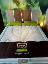 Photo n°8 de Morphée France Literie à Saint-Malo (Magasin de canapés)