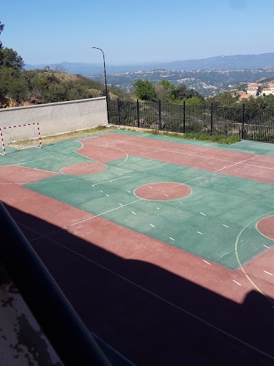 Photos of Nouveau Lycee