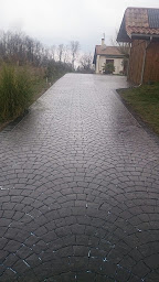 Photo n°10 de Béton imprimé décoratif. à Saint-André (Constructeur de structures en béton)