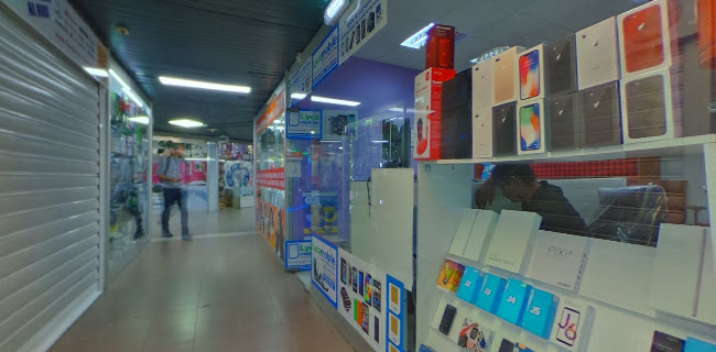 Comentários e avaliações sobre o Centro Comercial Babilónia