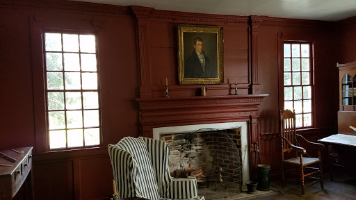 House-In-the-Horseshoe - Thumbnail