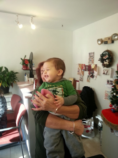 Mercy's Hair & Nail Salon Gallery - United States
