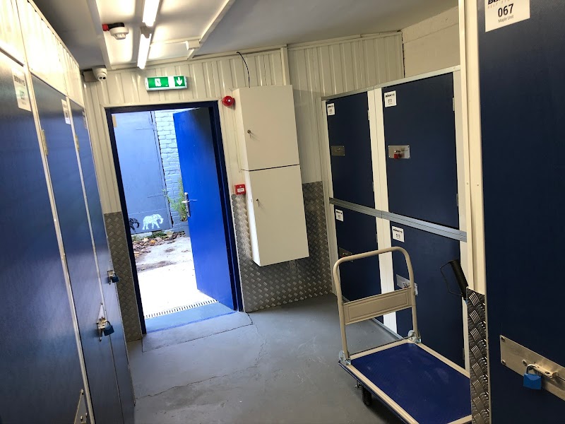 Bonnys Self Storage Penge photo 3