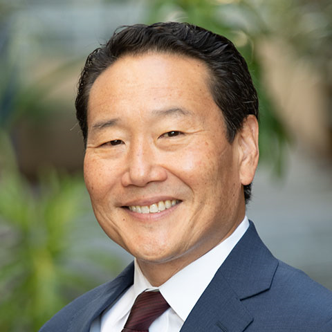 Steven Kang M D
