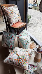 Photo n°12 de MAISON PLUME à Noyers (Tapissier décorateur)