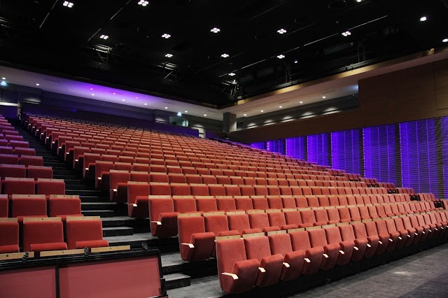 Théâtre des Sablons