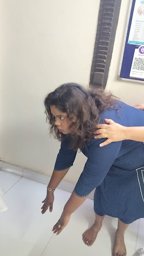 Expert Back Pain Treatment & Physiotherapy Clinic in Sector 12 Noida post image