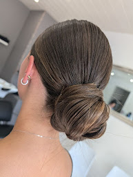 Photo n°2 de Océane Coiffure - 38620 Saint-Geoire-en-Valdaine à Saint-Geoire-en-Valdaine (Salon de coiffure)