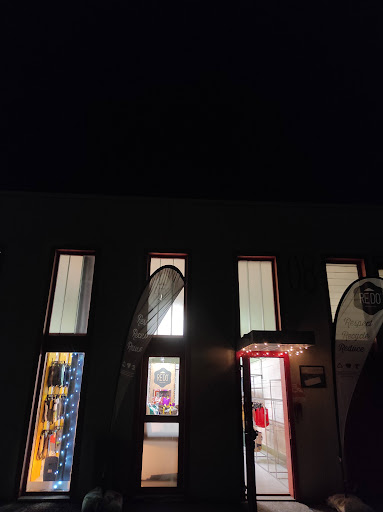 RoveREDO Factory & Store - Thumbnail
