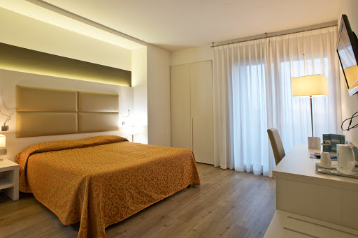 Hotel Bareta - Thumbnail