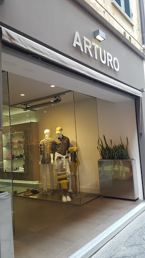 Arturo - Visual
