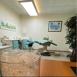 Photo n°3 de Docteur Etienne ROBEYNS - Orthodontiste à Seclin (Orthodontiste)