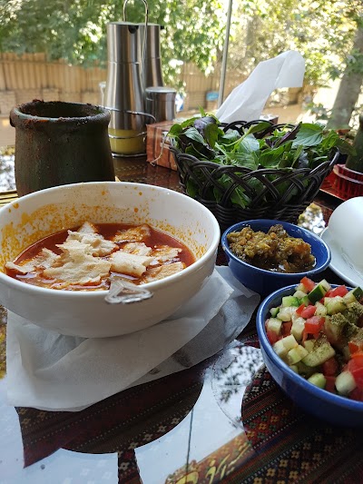 Photos of دیزی بار آتیش