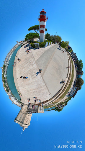 LES PHARES DE LA ROCHELLE-Phare d'alignement du Vieux-port - Thumbnail