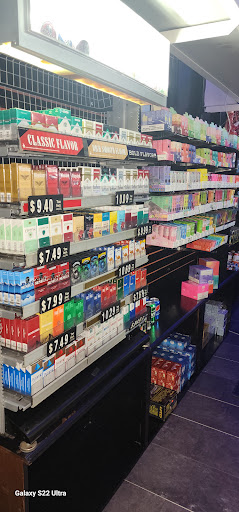 Big Chill Smoke Shop - Thumbnail