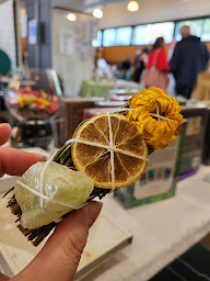 Photo n°19 de Le Monde Dans Un Grain De Sable - spiritualité et ésotérisme à Carquefou (Artisanat)