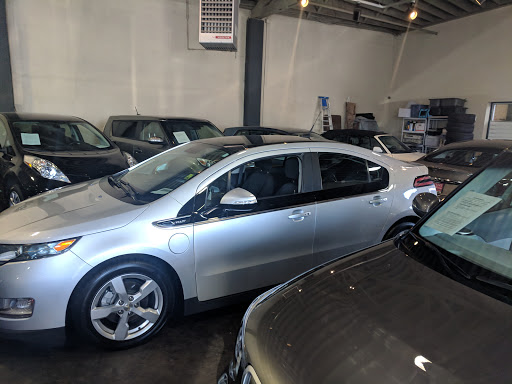 Paramount Motors NW - Thumbnail