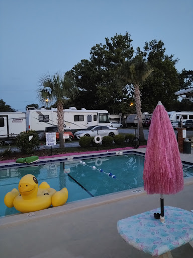 Front Beach RV Park and Motel - Thumbnail