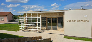 Photo n°2 de Docteur Pavel Vlad à La Pacaudière (Dentiste)