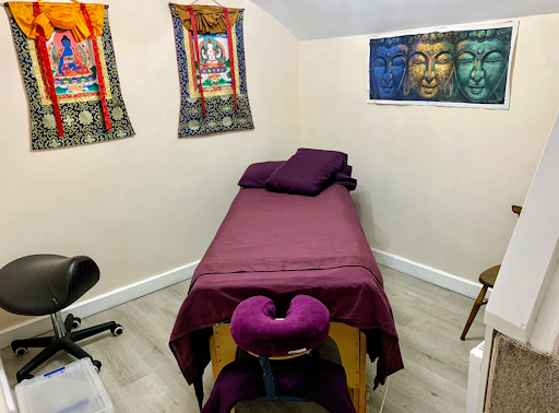 Nature To Nurture Aromatherapy, Clinical & Holistic Massage