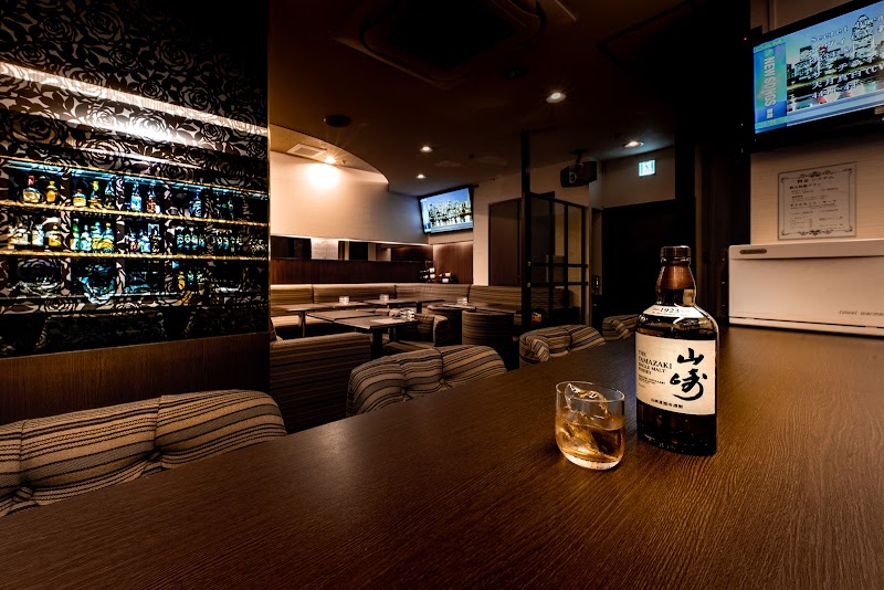 凛 Rin【スナック】