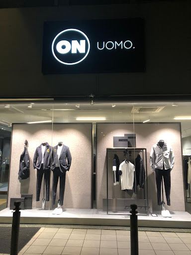 ON uomo. - Abbigliamento uomo Grumello del Monte. - Thumbnail