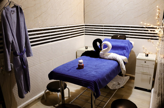Ratings and feedback for SALOON ANWAN AL ANAQA GENTS - صالون عنوان الاناقة الرجالي