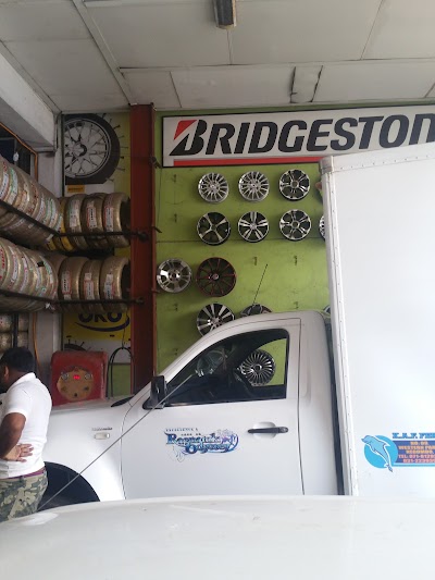 Photos of Rimaka House Of Tyres (Pvt) Ltd (Tyres & Battery Store in Negombo / Vehicle Repair and Spear Part )