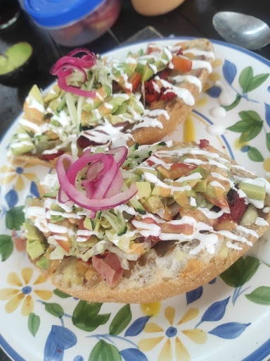 Chilaquiles Casa Pitaya